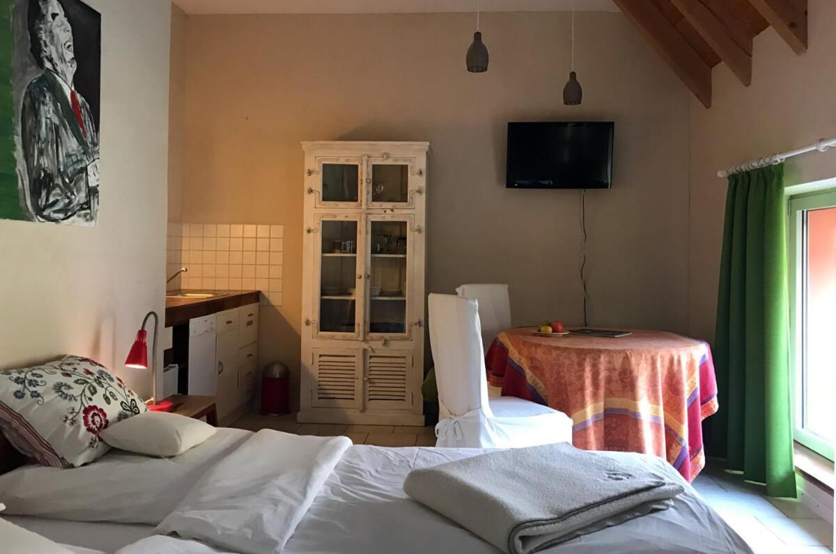 Landhotel Untere Muehle Strassberg Ngoại thất bức ảnh